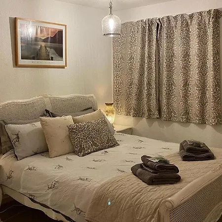 Sandyviews Grange-over-Sands